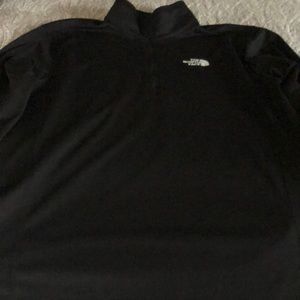 Men’s North Face sweatshirt, size large